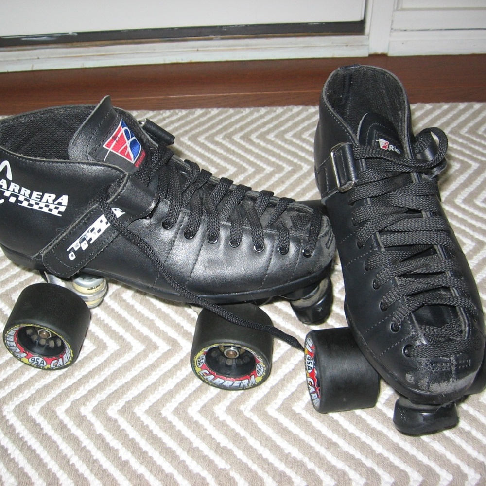 Carrera Speed roller skates
